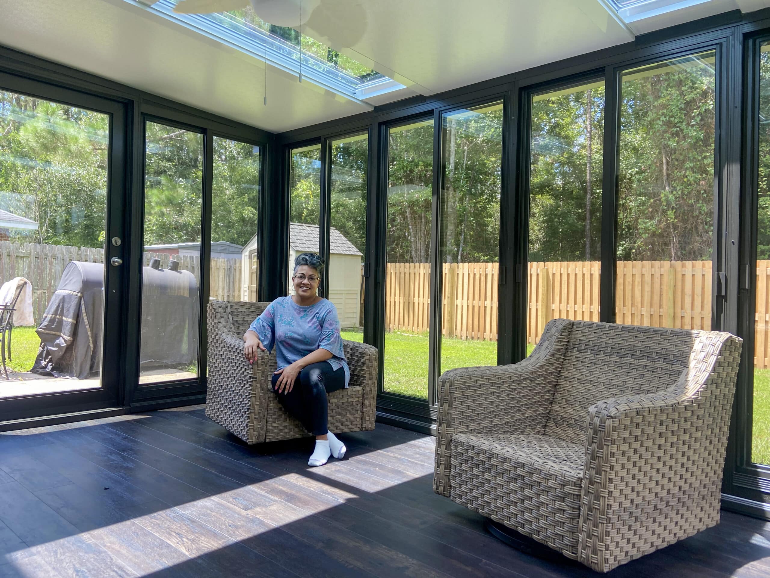 Sunroom, Premier View Walls, Bronze, Interior View, Daytime