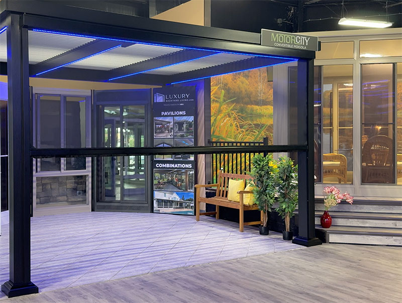 Motor City Operable Pergola with Retractable Screen